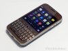 BlackBerry-Classic-White-Blue-Bronze-08.jpg